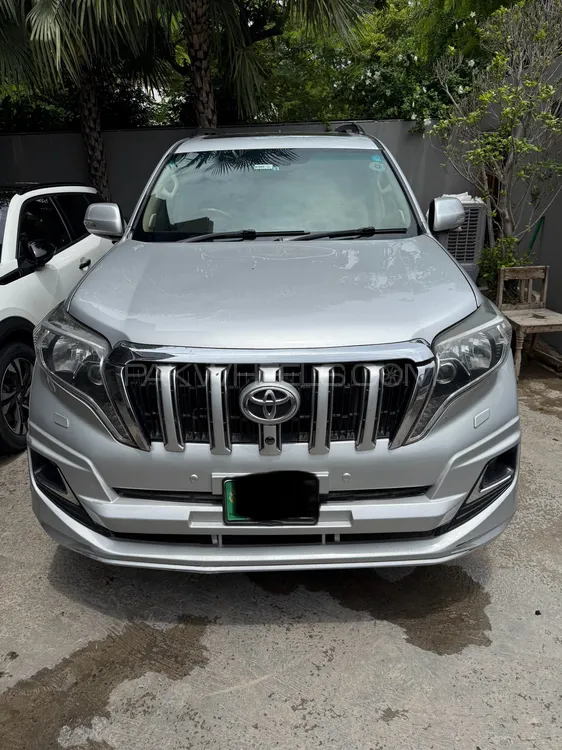 Toyota Prado 2010 for Sale in Lahore Image-1