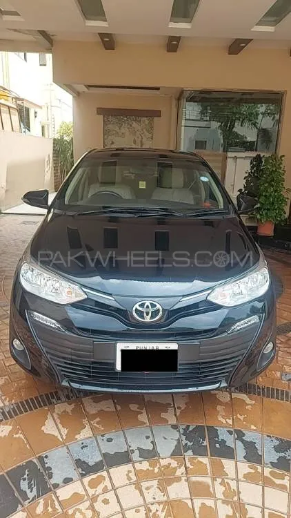 Toyota Yaris Sedan 2022 for Sale in Lahore Image-1