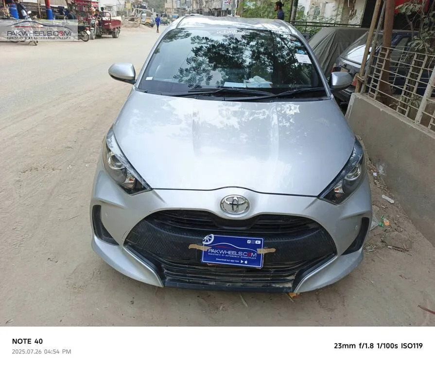 Toyota Yaris Hatchback 2020 for Sale in Karachi Image-1