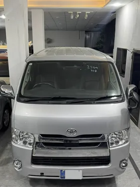 Toyota Hiace GL 2019