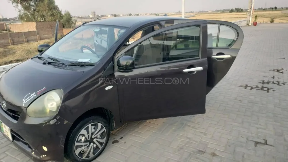Daihatsu Mira 2015 for Sale in Daska Image-1