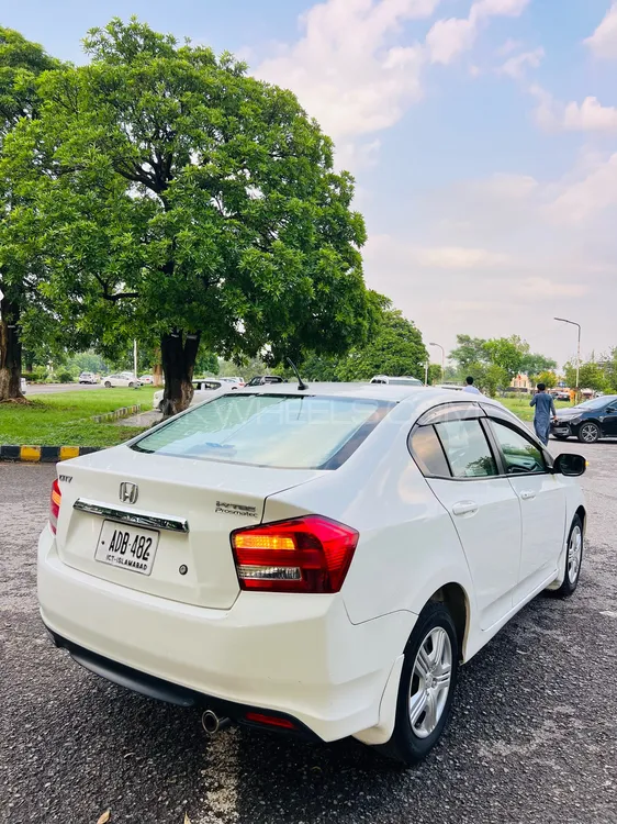 Honda City 2017 for Sale in Islamabad Image-1