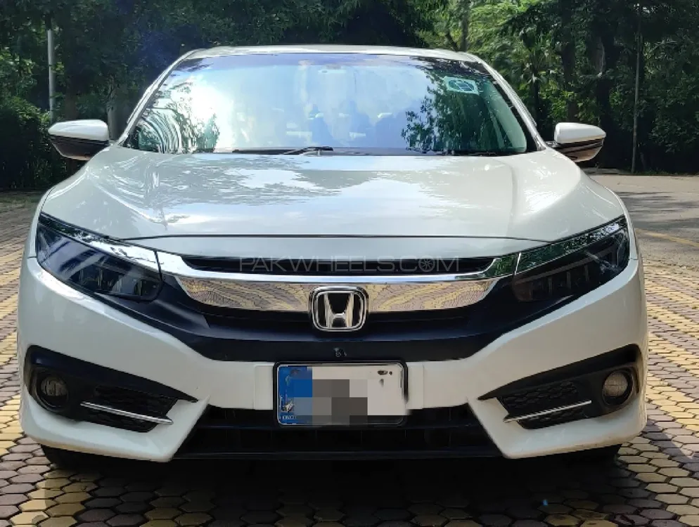 Honda Civic 2017 for Sale in Lahore Image-1