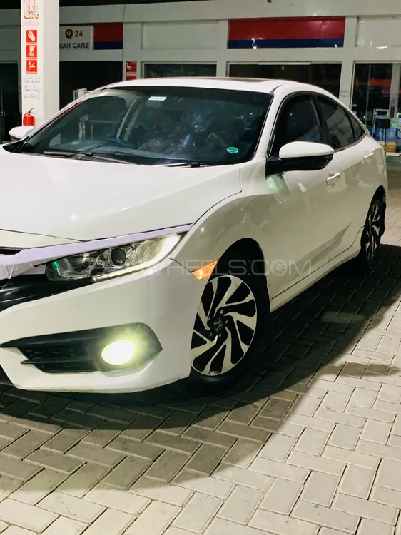 Honda Civic 2017 for Sale in Gujranwala Image-1