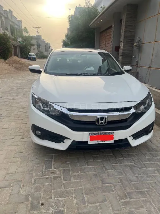 Honda Civic 2018 for Sale in Hyderabad Image-1