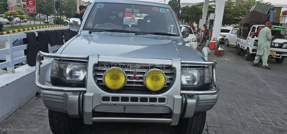 Mitsubishi Pajero 1996 for Sale in Islamabad Image-1