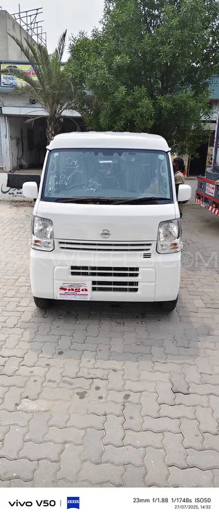 نسان کلپر 2025 for Sale in Qila Deedar Singh Image-1