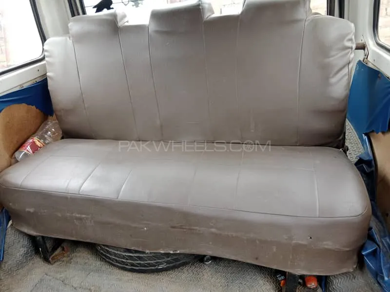 Suzuki Bolan 2000 for Sale in Jalalpur Jattan Image-1