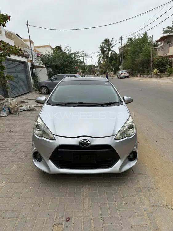 Toyota Aqua 2015 for Sale in Karachi Image-1