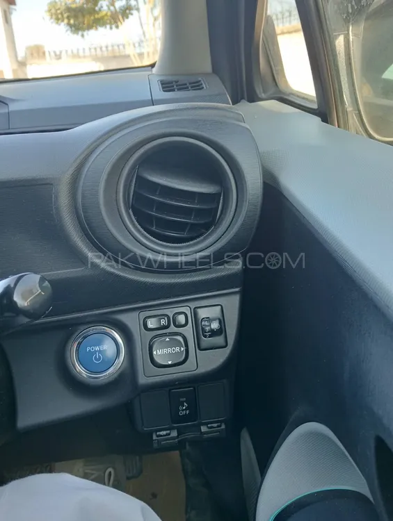 Toyota Aqua 2013 for Sale in Islamabad Image-1
