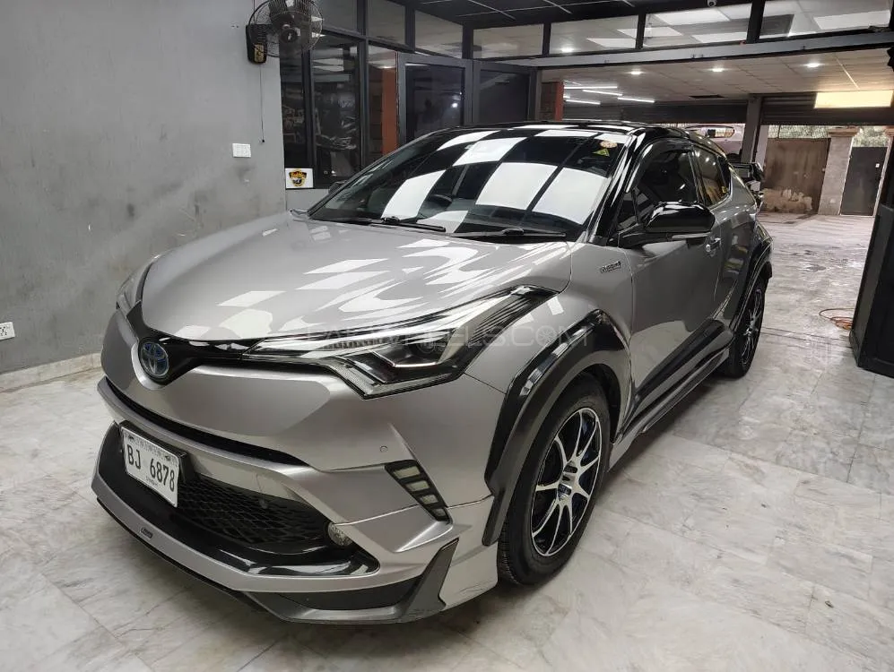 Toyota C-HR 2018 for Sale in Karachi Image-1