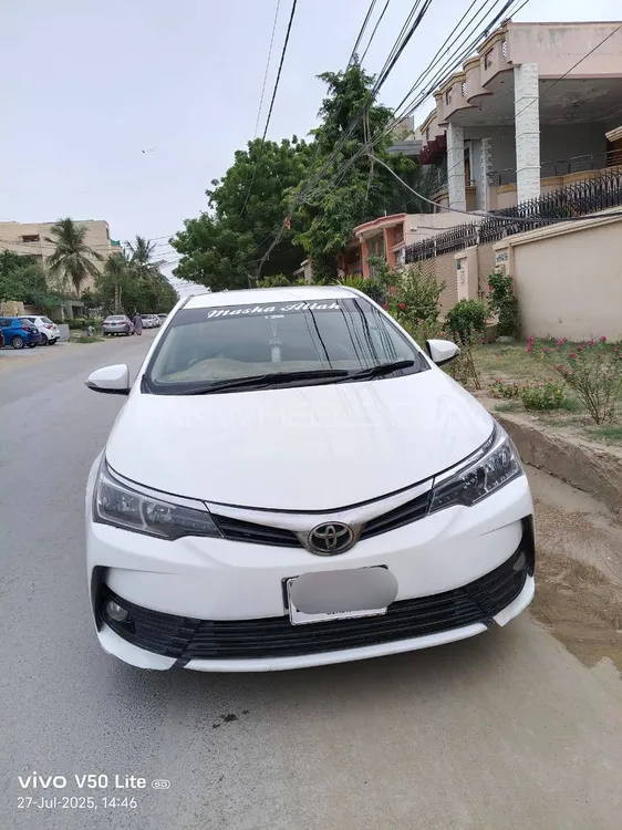 Toyota Corolla 2017 for Sale in Karachi Image-1