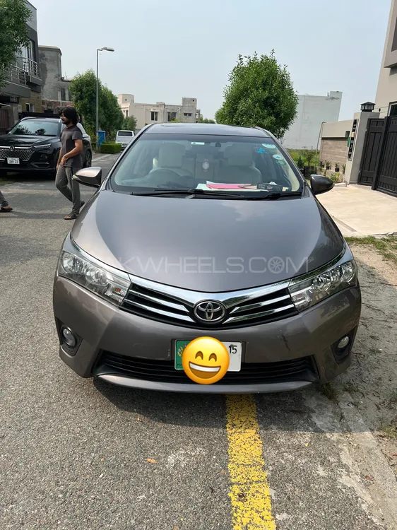 Toyota Corolla 2015 for Sale in Lahore Image-1