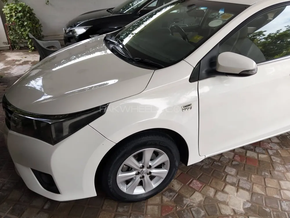 Toyota Corolla 2015 for Sale in Islamabad Image-1
