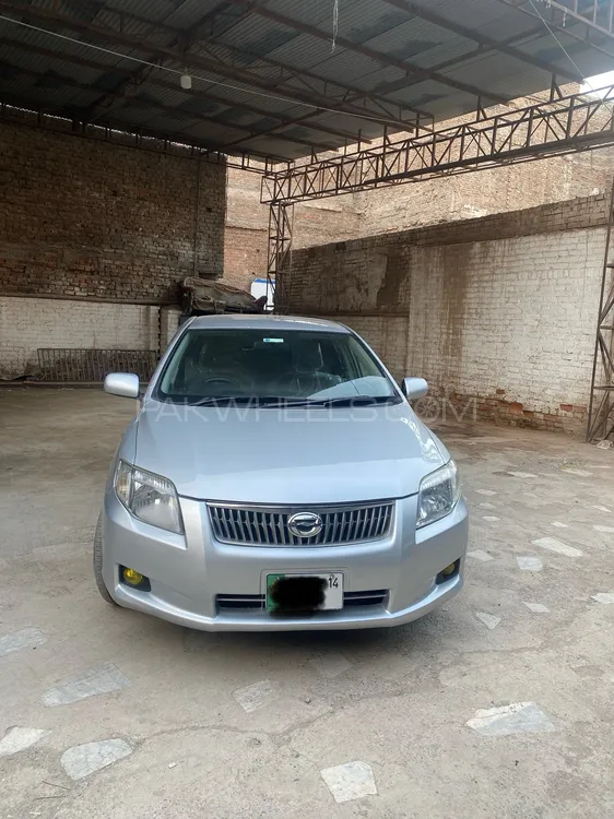 Toyota Corolla Axio 2007 for Sale in Peshawar Image-1