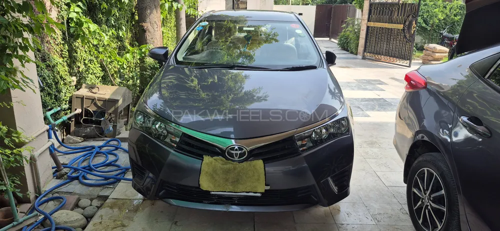 Toyota Corolla 2017 for Sale in Lahore Image-1