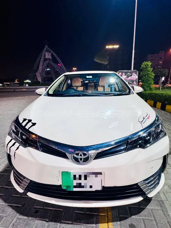 Toyota Corolla 2019 for Sale in Lahore Image-1