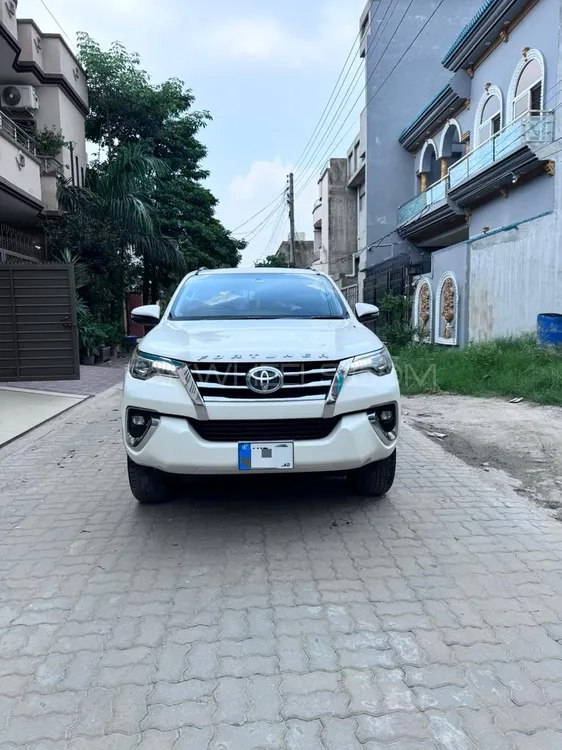 Toyota Fortuner 2019 for Sale in Sialkot Image-1
