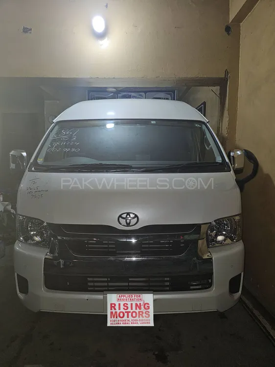 Toyota Hiace 2023 for Sale in Lahore Image-1