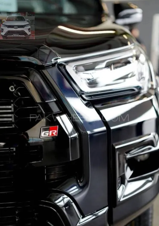 Toyota Hilux 2025 for Sale in Lahore Toyota Hilux 2025 for Sale in Lahore Image-2