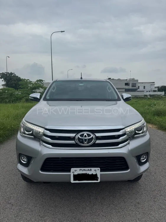 Toyota Hilux 2018 for Sale in Lahore Image-1