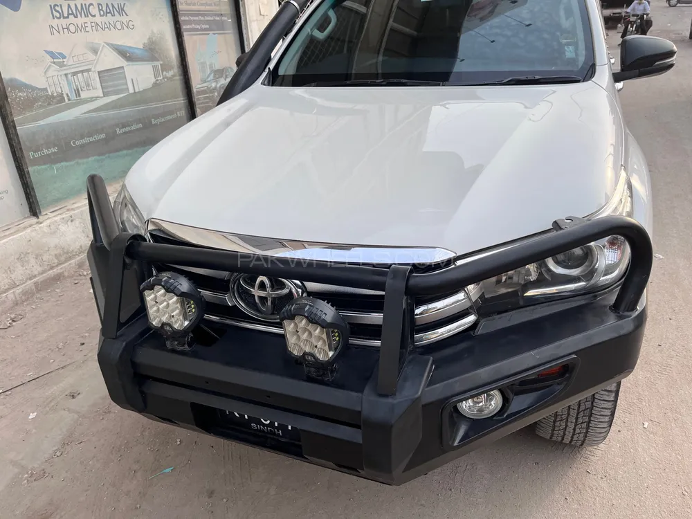 Toyota Hilux 2019 for Sale in Karachi Image-1