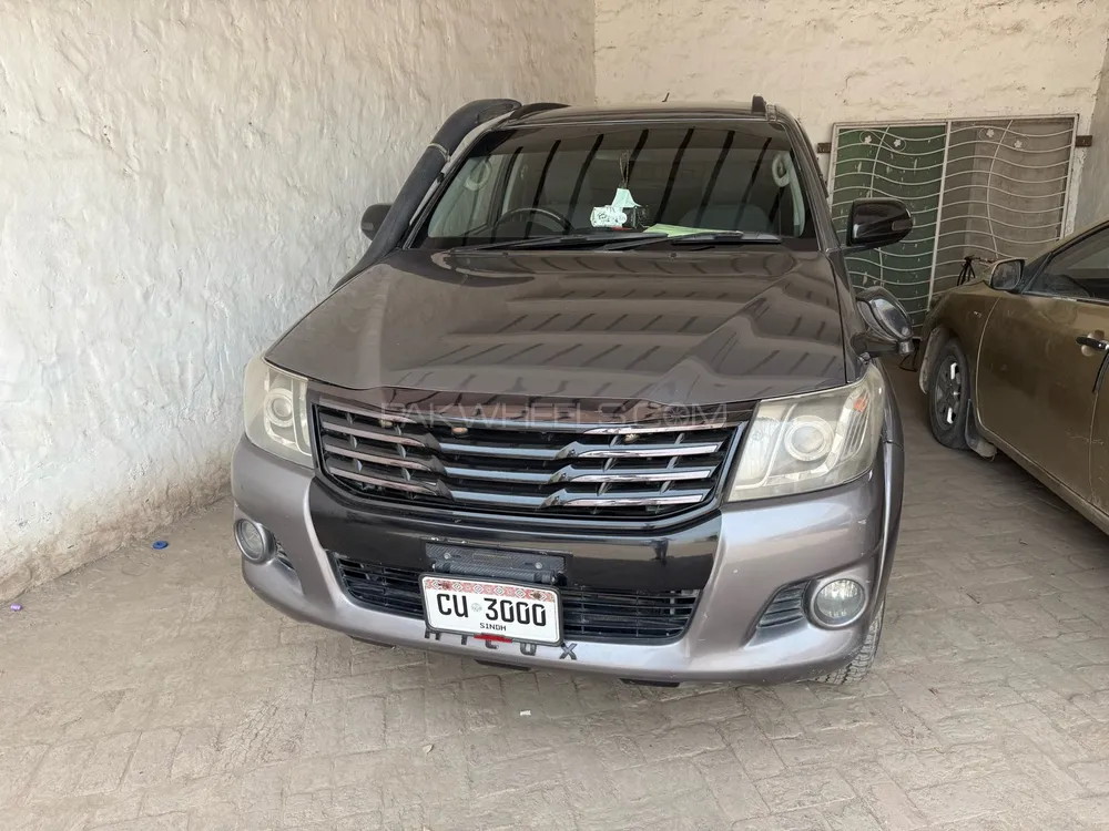 Toyota Hilux 2012 for Sale in Rahim Yar Khan Image-1