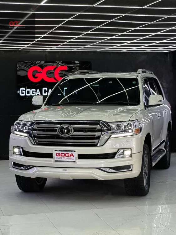 Toyota Land Cruiser 2017 for Sale in Islamabad Image-1