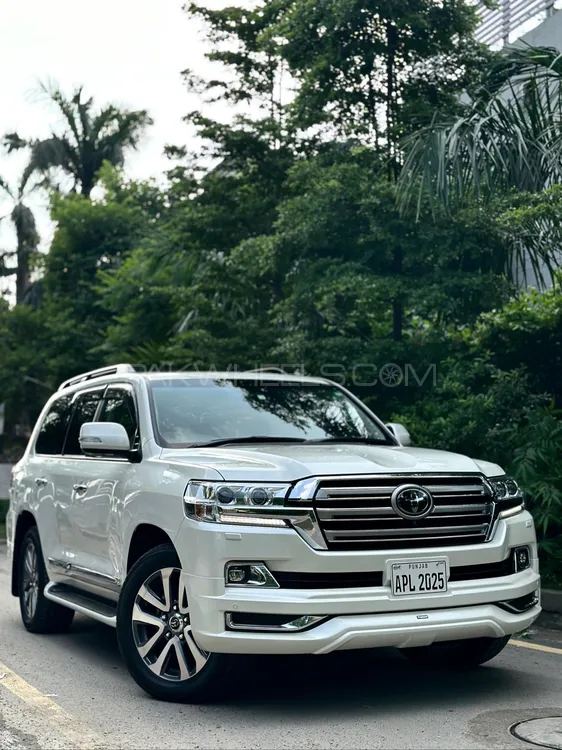Toyota Land Cruiser 2020 for Sale in Lahore Toyota Land Cruiser 2020 for Sale in Lahore Image-2