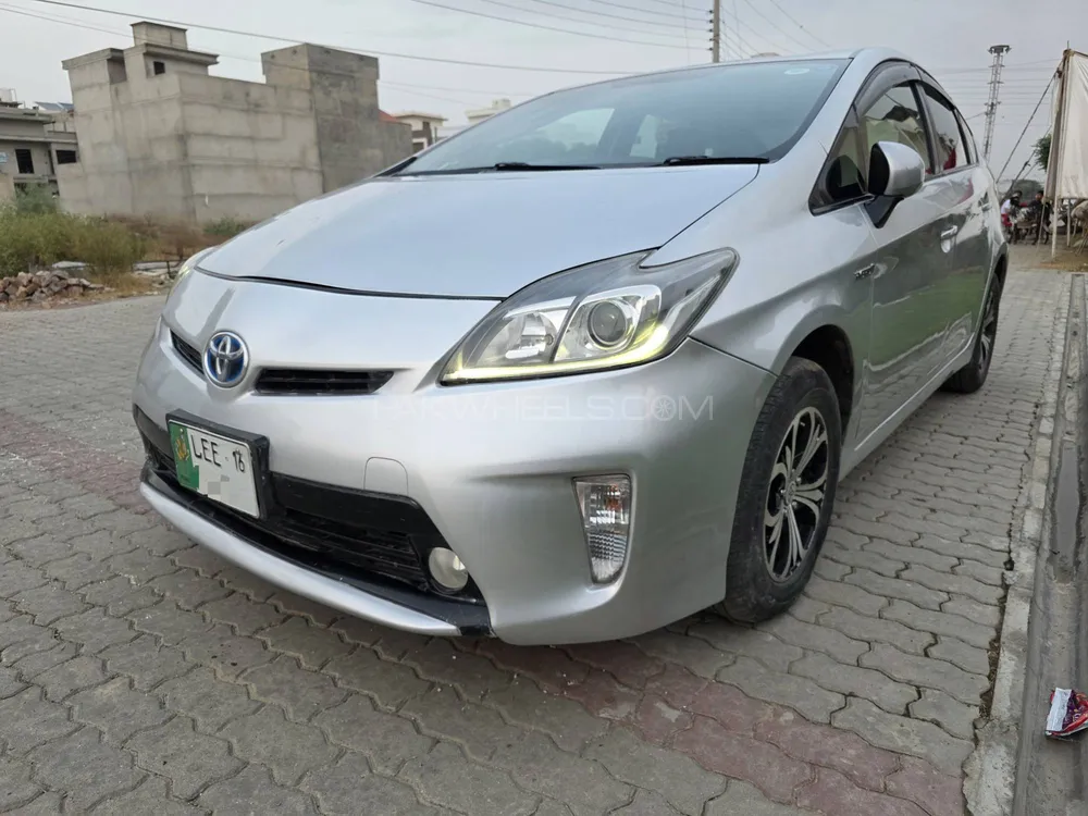 ٹویوٹا پریوس 2012 for Sale in لاہور Image-1