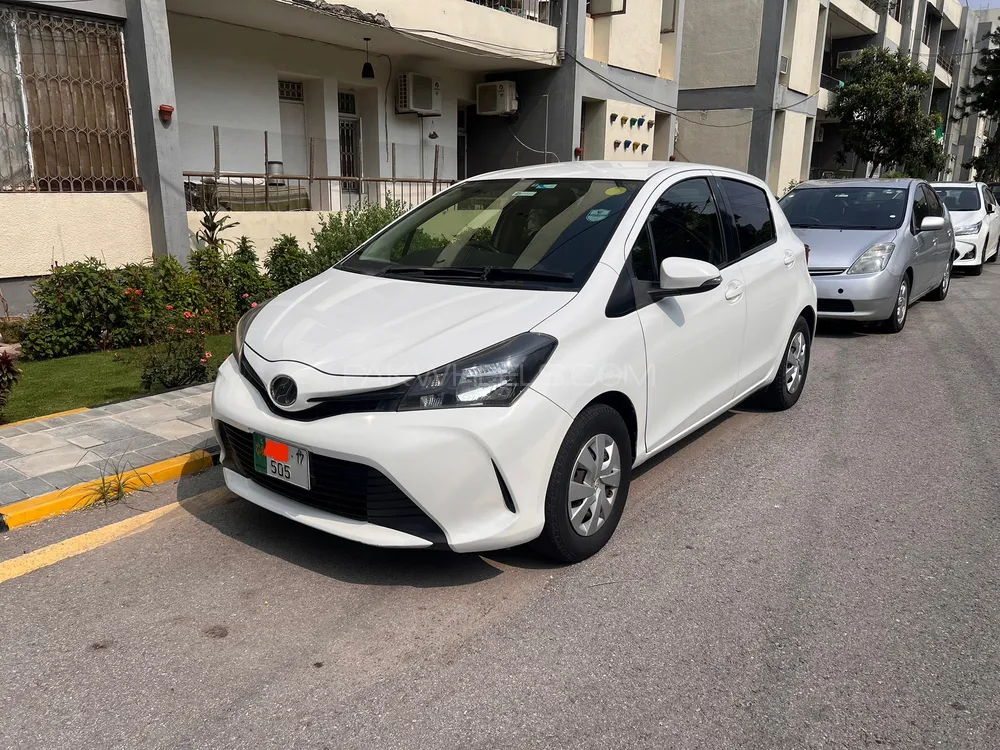 Toyota Vitz 2014 for Sale in Rawalpindi Image-1