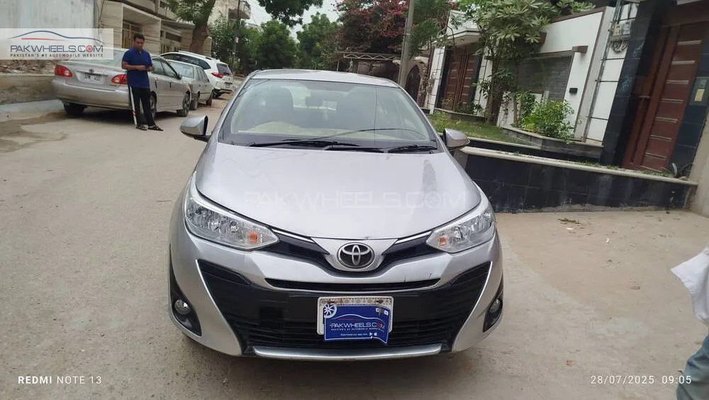 Toyota Yaris Sedan 2021 for Sale in Karachi Image-1