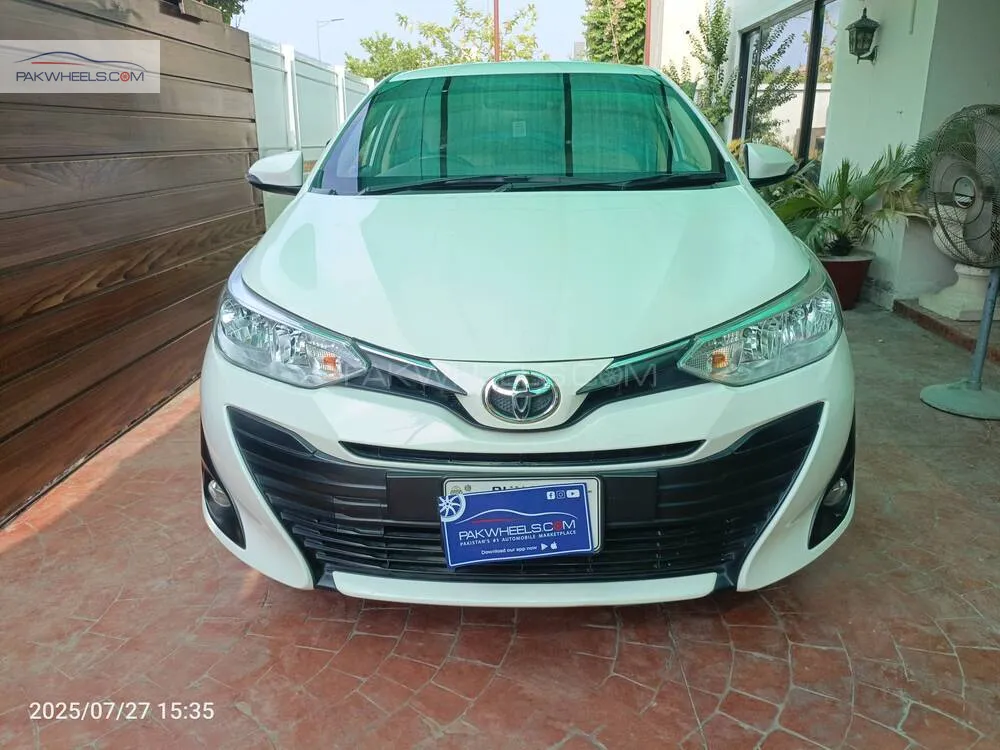Toyota Yaris Sedan 2020 for Sale in Multan Image-1
