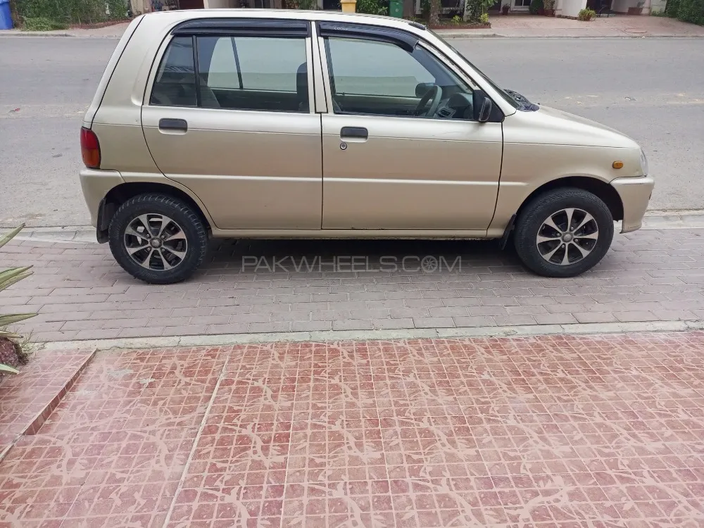 Daihatsu Cuore 2009 for Sale in Karachi Image-1