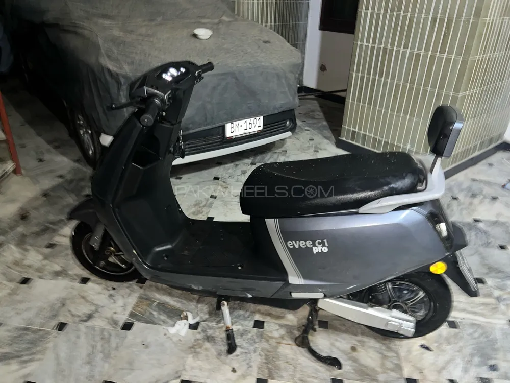 Evee C1 Pro 2024 for Sale Image-1