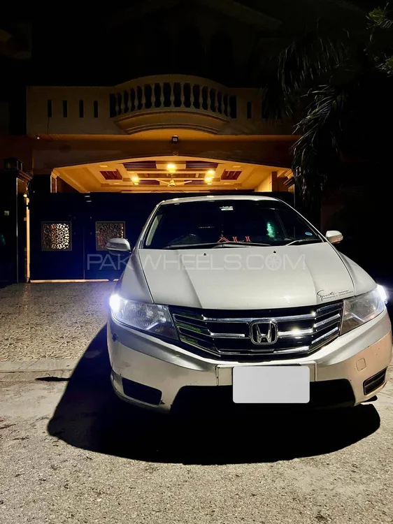 Honda City 2016 for Sale in Islamabad Image-1