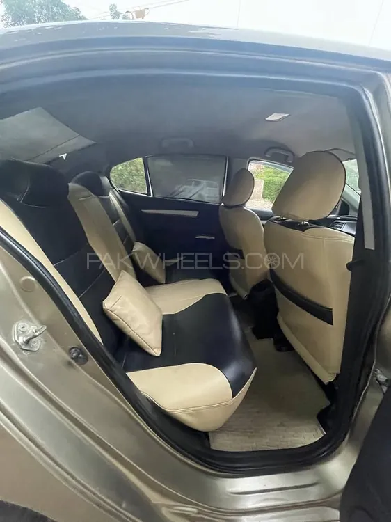 Honda City 2011 for Sale in Karachi Image-1