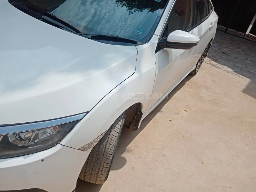 Honda Civic 2016 for Sale in Arifwala Image-1