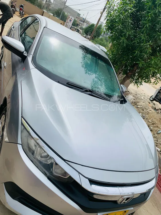 Honda Civic 2018 for Sale in Karachi Image-1