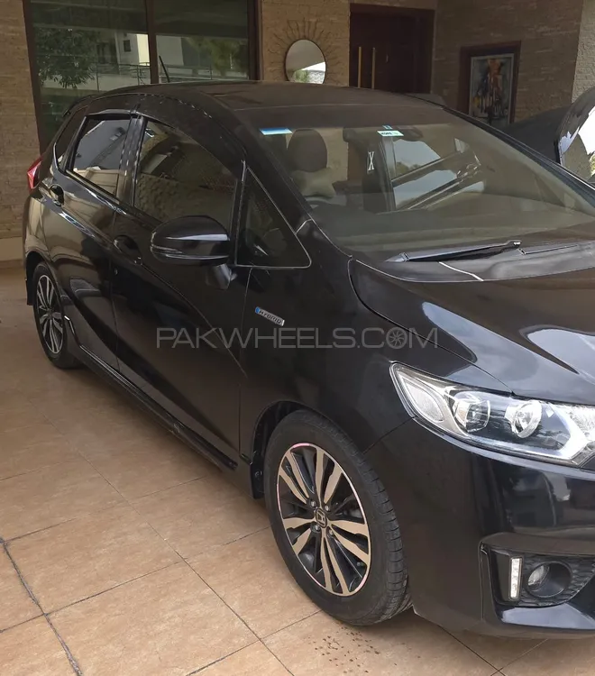 Honda Fit 2014 for Sale in Islamabad Image-1