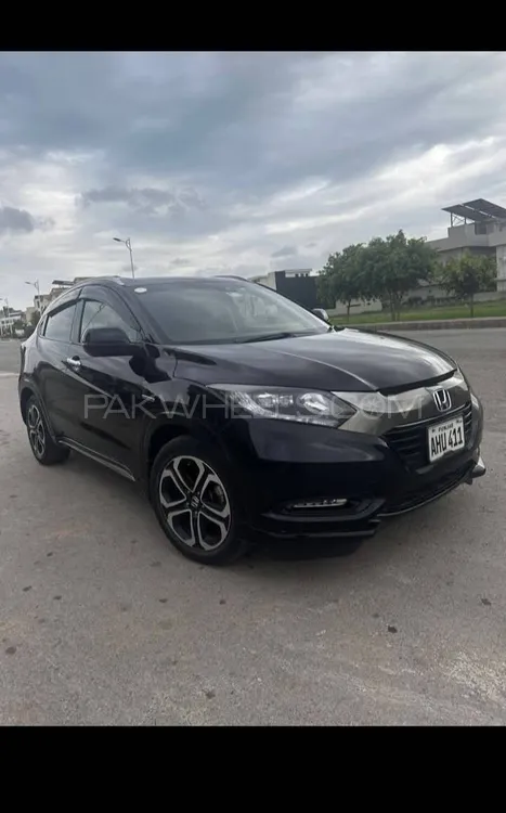 Honda Vezel 2016 for Sale in Rawalpindi Image-1