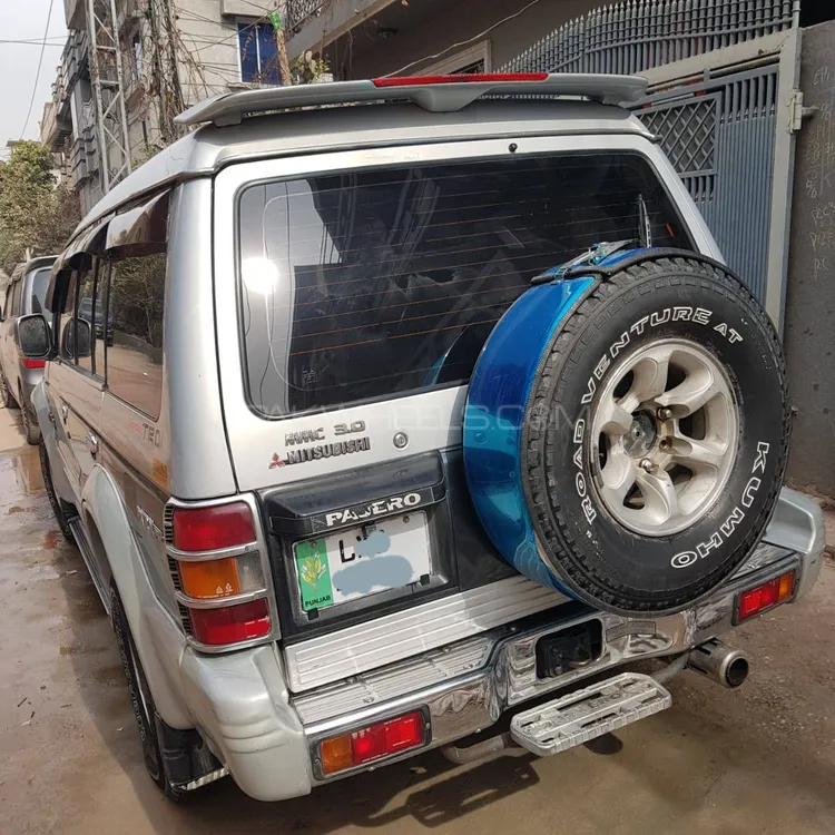 Mitsubishi Pajero 1995 for Sale in Islamabad Image-1