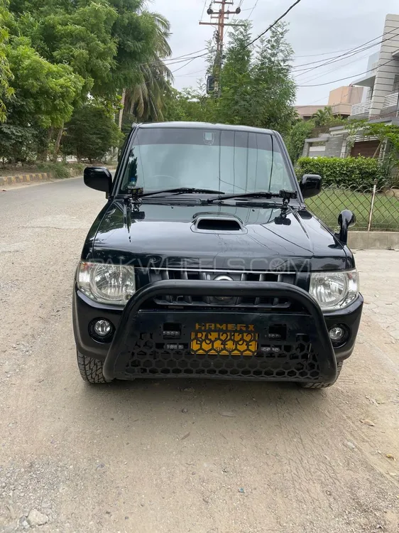 Nissan Kix 2012 for Sale in Karachi Image-1