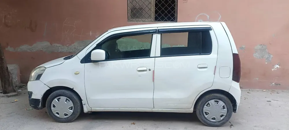 Suzuki Wagon R 2016 for Sale in Lahore Image-1