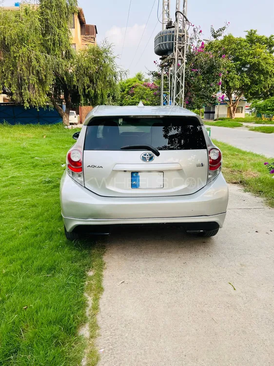 Toyota Aqua 2013 for Sale in Islamabad Image-1