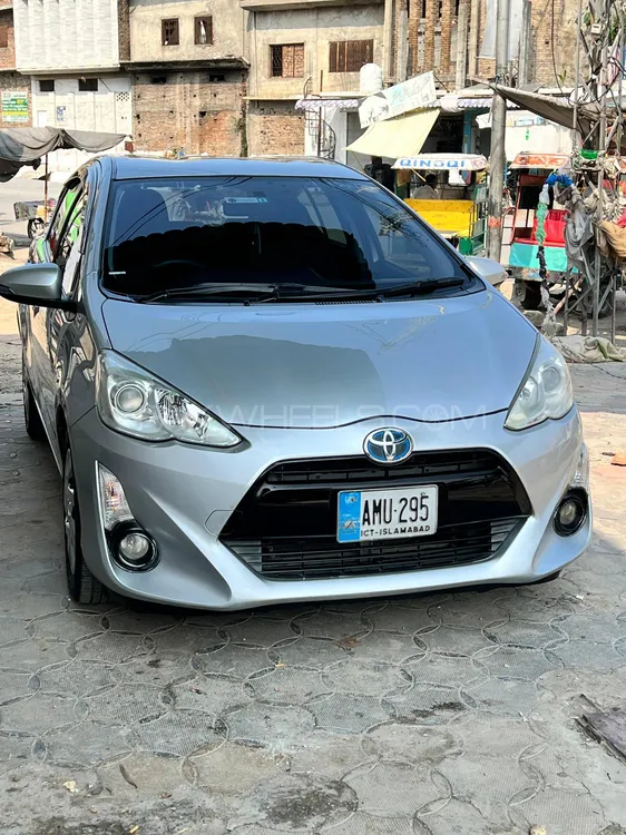 Toyota Aqua 2015 for Sale in Mardan Image-1