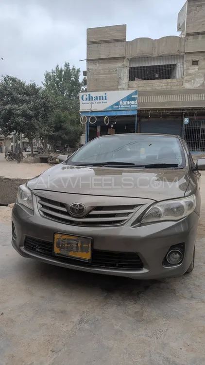 Toyota Corolla 2014 for Sale in Karachi Image-1
