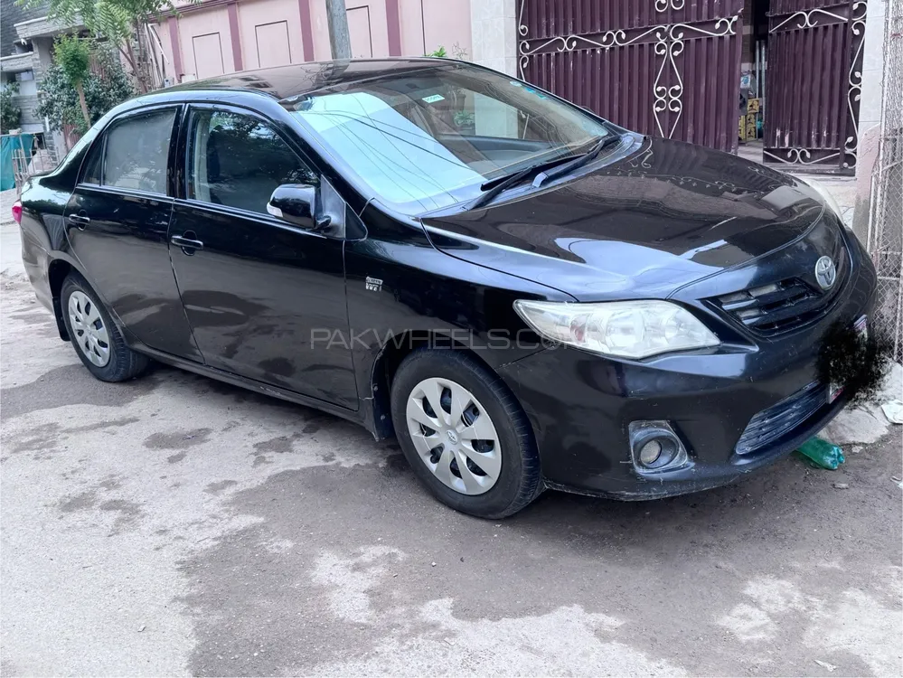 Toyota Corolla 2012 for Sale in Karachi Image-1