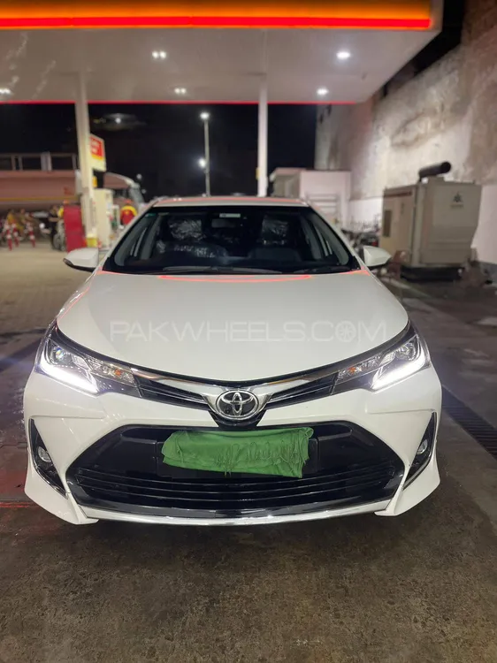 Toyota Corolla 2024 for Sale in Faisalabad Image-1