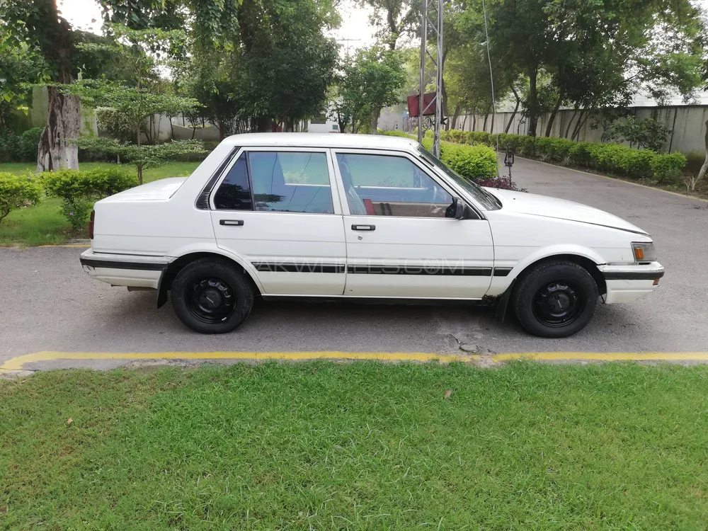 Toyota Corolla 1986 for Sale in Lahore Image-1
